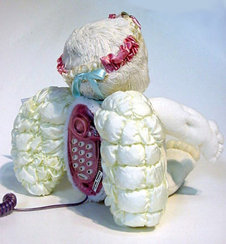 Illustration for article titled Yes, This "Phone" Costs $100